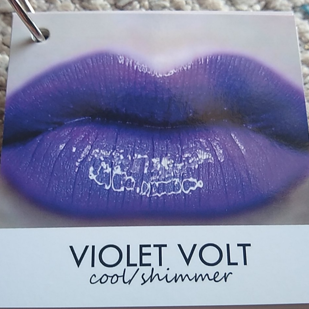 Lipsense in Violet Volt